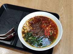 -三好食堂(煎饺·馄饨·肉饼米线·盛世广场店)