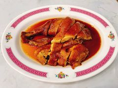 玫瑰豉油鸡（例）-东鑫记港式茶餐厅(南京东路店)