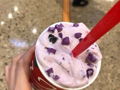 荔浦芋头紫薯暴风雪-DQ·蛋糕·冰淇淋(万象城店)