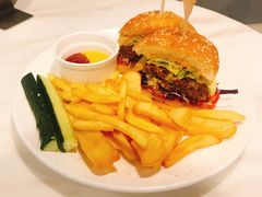 牛肉汉堡套餐-about(丹霞庄店)