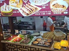 -乔家小院•非遗驴肉•本地小海鲜(滨河路店)