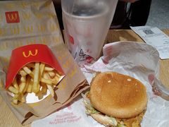 -麦当劳(中山公园龙之梦店)