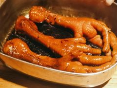 弄堂里的卤鸡爪-弄堂里·寻味杭州(湖滨银泰in77C区店)