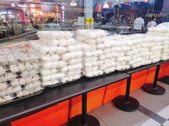 -白玉兰食品(中山公园龙之梦店)