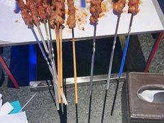 -路边边.炒菜烧烤.音乐餐厅(良乡长虹店)