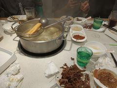 -浪里寻·臻牛养生牛肉火锅(方圆荟店)