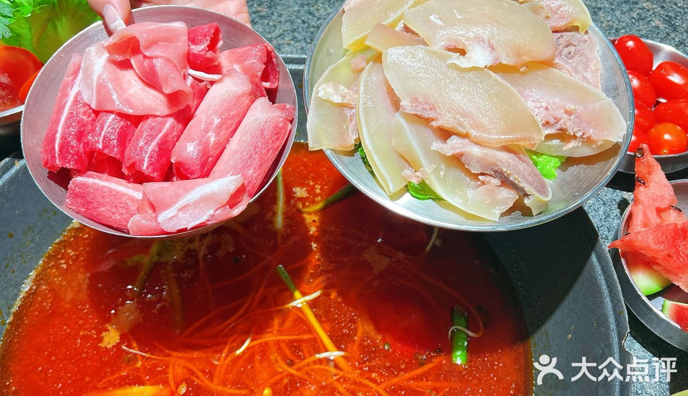 一起来探寻重庆老火锅里之贵州特色酸汤火锅🍲