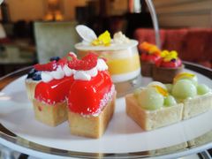 树莓红丝绒挞-Salon de Ville浦江汇(上海外滩华尔道夫酒店店)