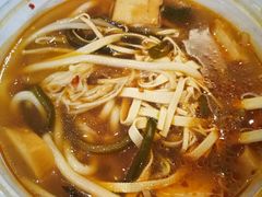 -天瑞福云南过桥米线(十里河店)