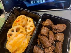 -绝味鸭脖(甲来路店)