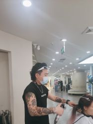-DX HAIR SALON·发现未知美发沙龙