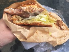 酱烧鸡腿可颂-85度C(深圳佳宁娜店)