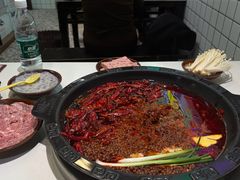 -卤校长老火锅(杨家坪直营店)