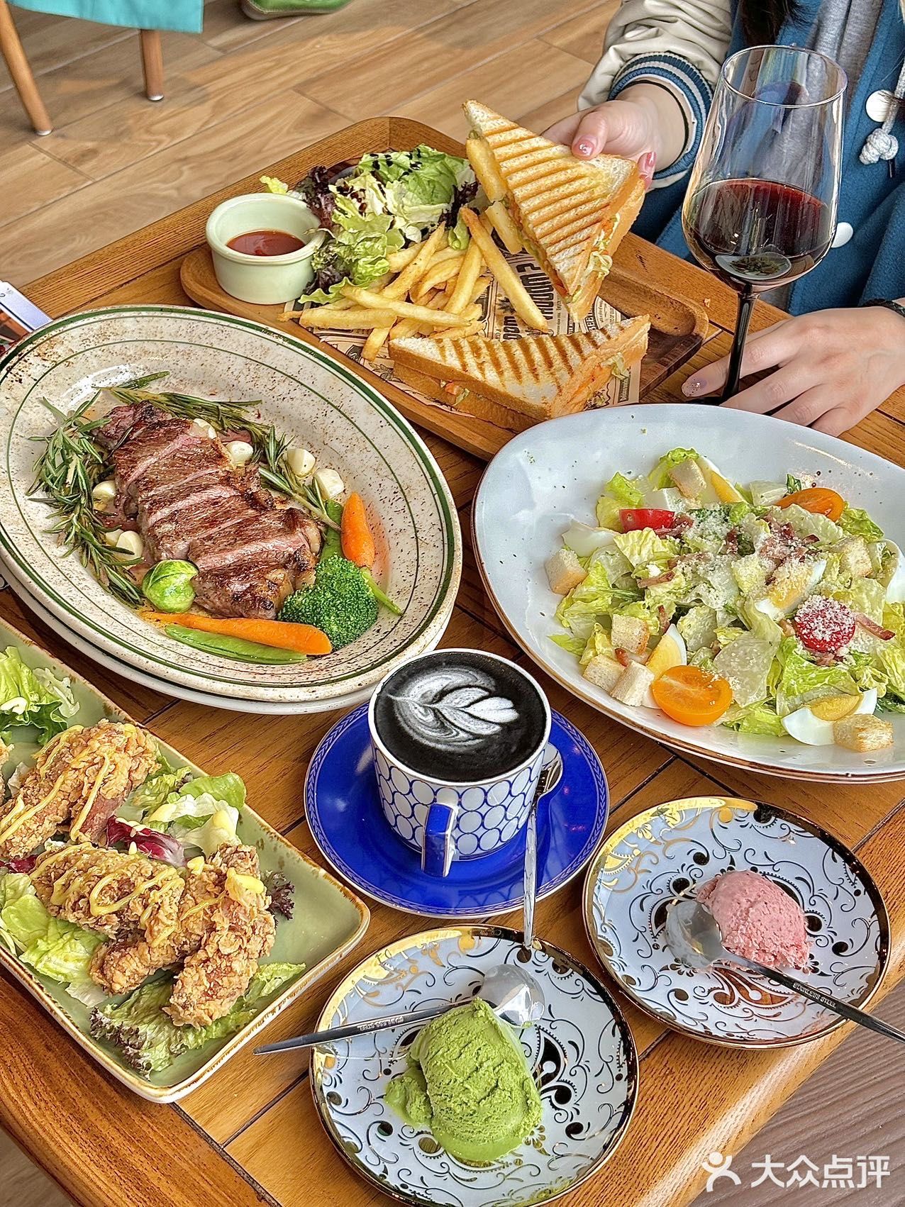 在上海，坠适合姐妹的brunch！（没有之一