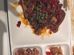 -老周家酱卤猪蹄私房菜(克拉玛依西街店)