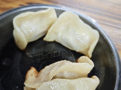 -锅贴大王南翔小笼(临沂二村店)