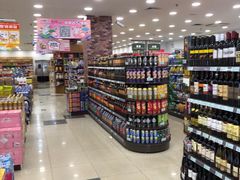 -华联超市(隆昌路店)