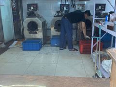 门面-二斗栗子(黄河道店)