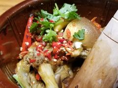 -老滇山寨•云南特色菜•地方菜•民族风情歌舞表演(金碧店)