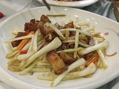 乔菜炒烧肉-六婶西关小厨(光塔路店)
