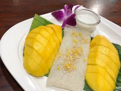 -Dang restaurant (patong phuket)