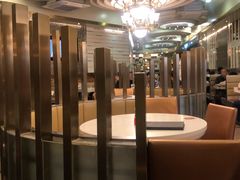 -香港新发烧腊茶餐厅(万象店)