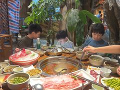 -城墙拐拐火锅(三峡广场黑金冠店)