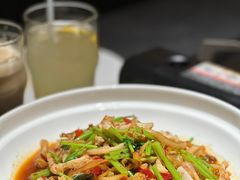 酸萝卜炒牛百叶-炊烟小炒黄牛肉(环球港店)