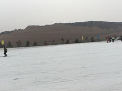 -采薇庄园四季滑雪场