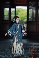 -汉仪华裳汉服馆(打浦桥店)