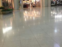 -百盛(莘庄店)