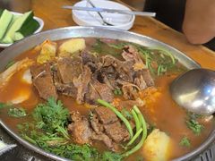 -喇喇排骨火锅·传统韩式脊骨汤(望京西园总店)