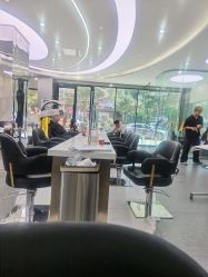 -MOVAN  HAIR莫凡匠人发型屋