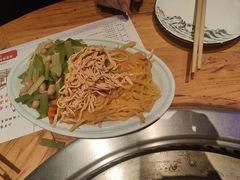 -山里屯铁锅炖·东北菜(康桥店)