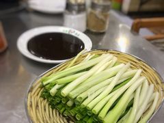 小葱蘸酱-小寒羊烧烤(凯瑞时代大厦店)