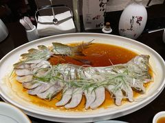 -通安客栈中餐厅·何家小馆