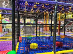 -Tenker Club弹刻极限主题公园 · 蹦床 · 团建 · 生日派对(大关店)