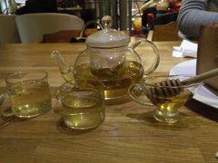-蜜蜂家的红茶馆(华府店)