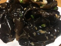-超越炭火牛蛙火锅鸡(河东店)