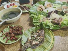 -沐毫傣泐云南菜孔雀宴•手抓饭傣味烧烤(曼听公园店)