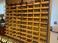 -肆兮眼镜·蔡司·徕卡战略合作店(大坪店)