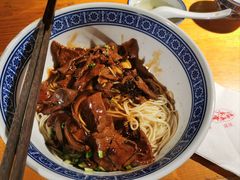 蛤蜊猪肝面-沪西老弄堂面馆(定西路店)