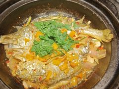 -南海底小海鲜·湘菜(鲁巷吴家湾店)