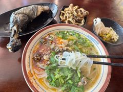 -沈记土鸡米线(七星街品牌中心店)