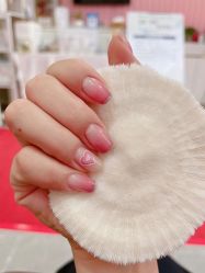 -灰姑娘美甲美睫馆