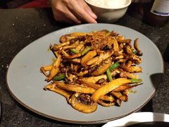 -鹿港小镇(霄云店)