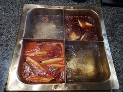 四宫格锅底-王家渡火锅店(悦荟万科广场店)