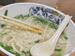-西部马华清真兰州牛肉面·烧烤夜市(关东店)