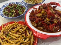 -江城燕子大排档(江汉路步行街店)