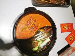 -钢管厂五区小郡肝串串香(奥克斯广场锦城万达店)